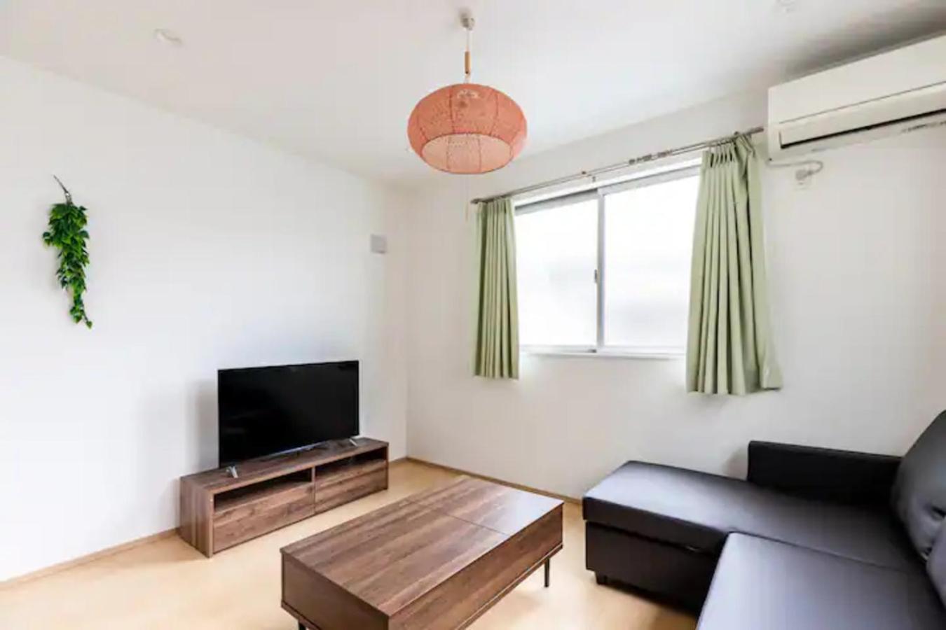 Apartment Skytreehotelー浅草まで電車乗車7分でスカイツリーまで電車乗車3分さらに空港から直通です12名までの一軒家の3ldkの7年で綺麗駐車場付